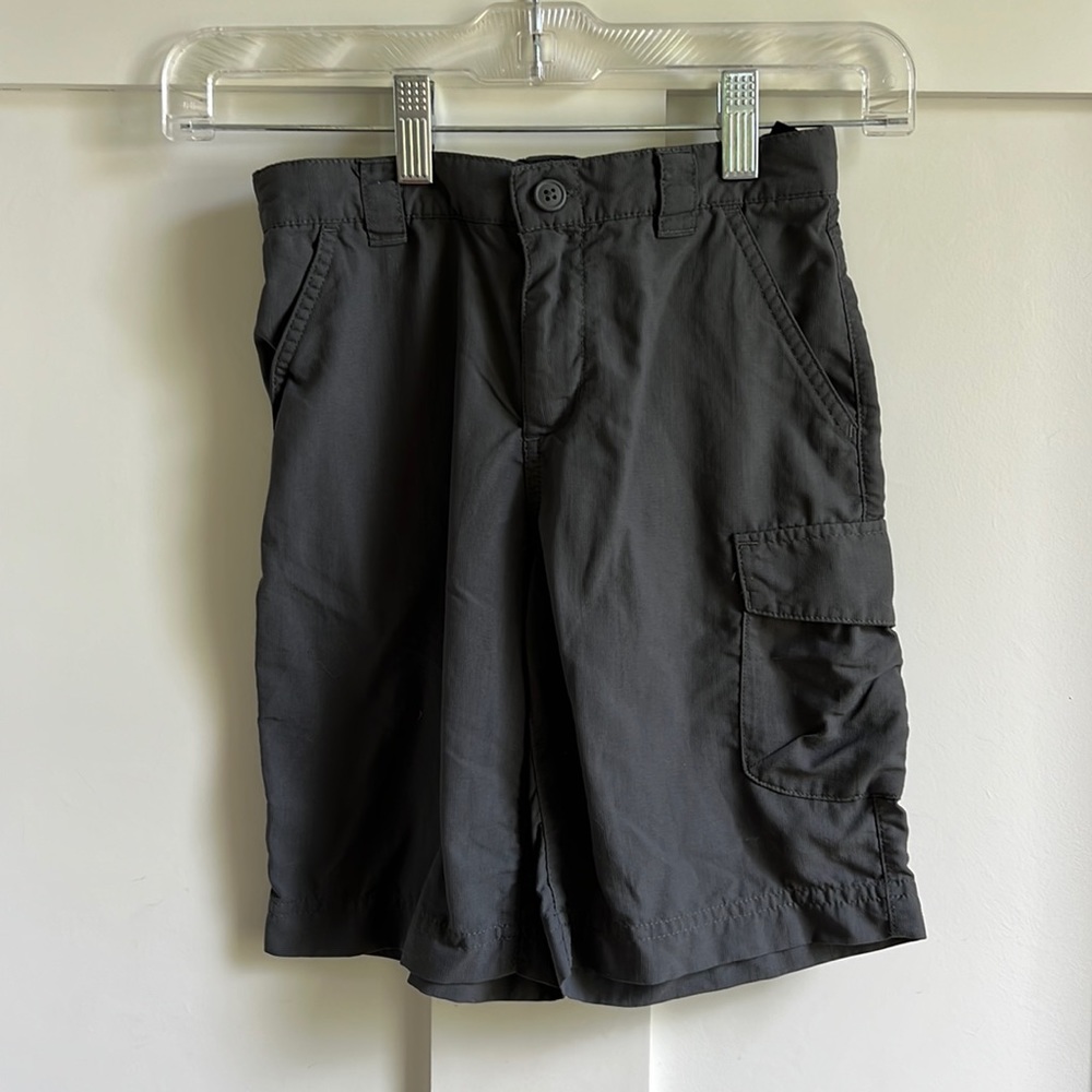 Columbia Omni Shade Gray Shorts